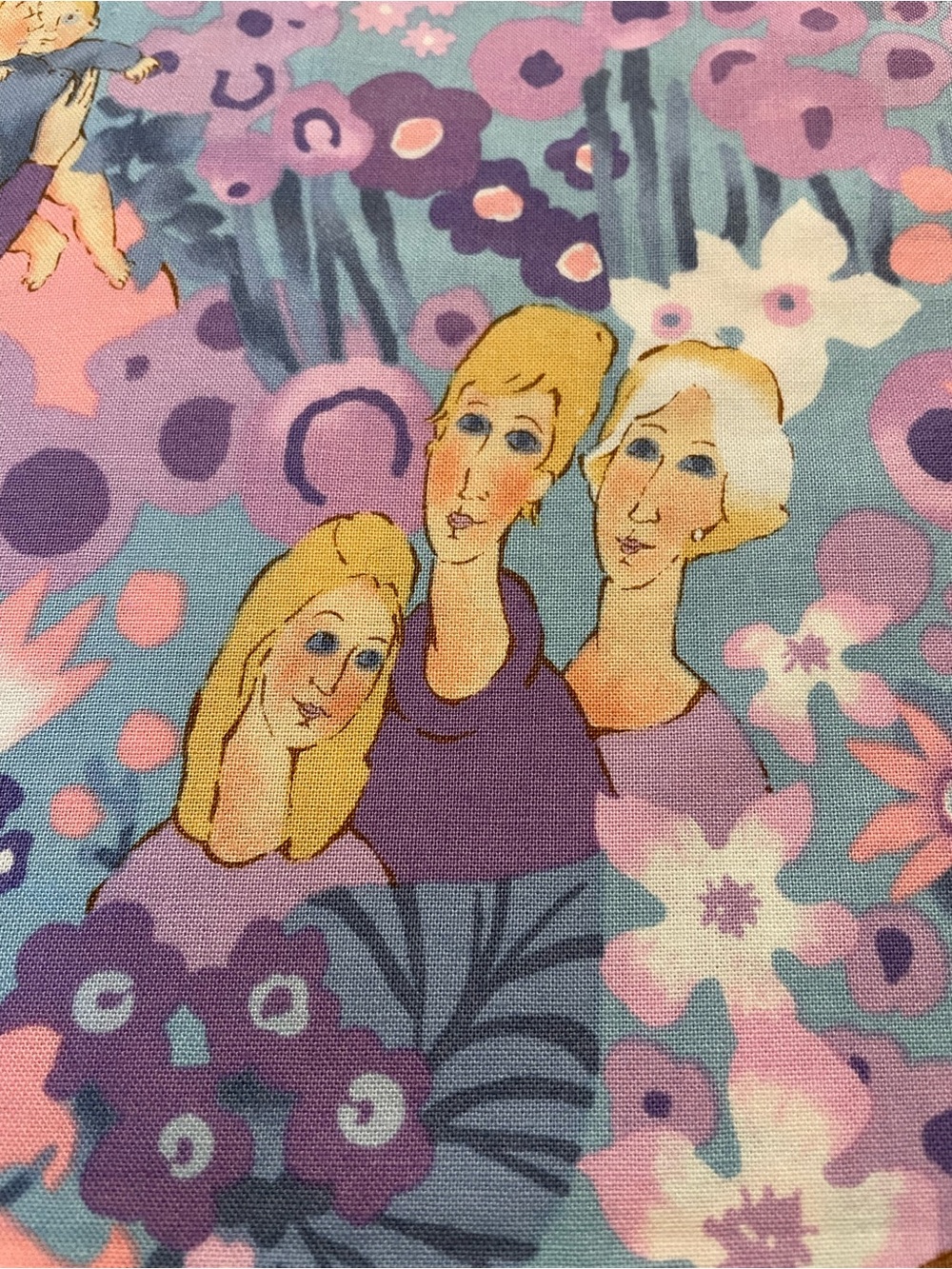Fabric Mothers Grandmothers Children Cotton Woven 18” x 20” Quilting Crafting